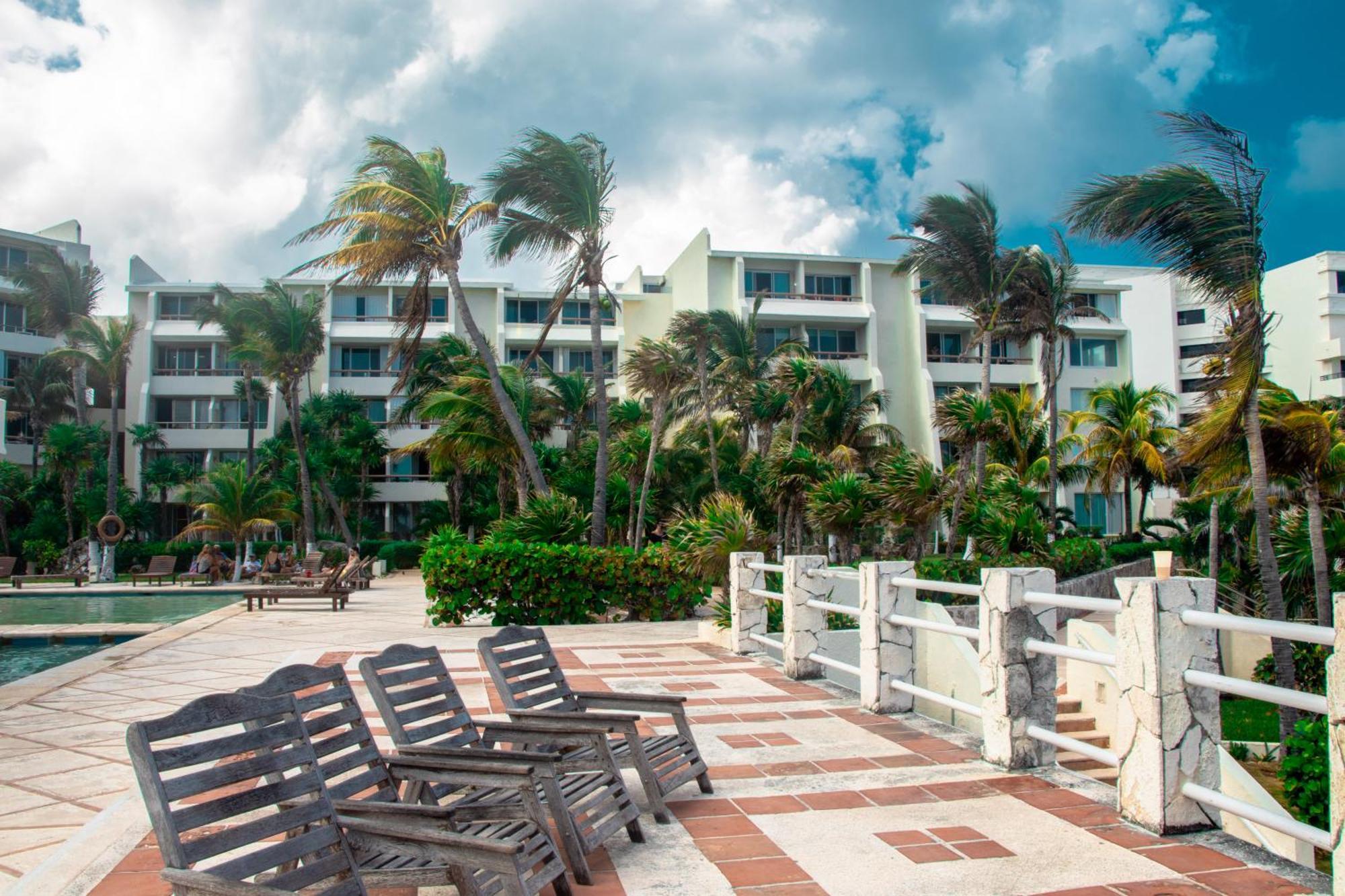 Rodero By Solymar Beach Front Condos In Hotel Zone Cancún Exterior foto